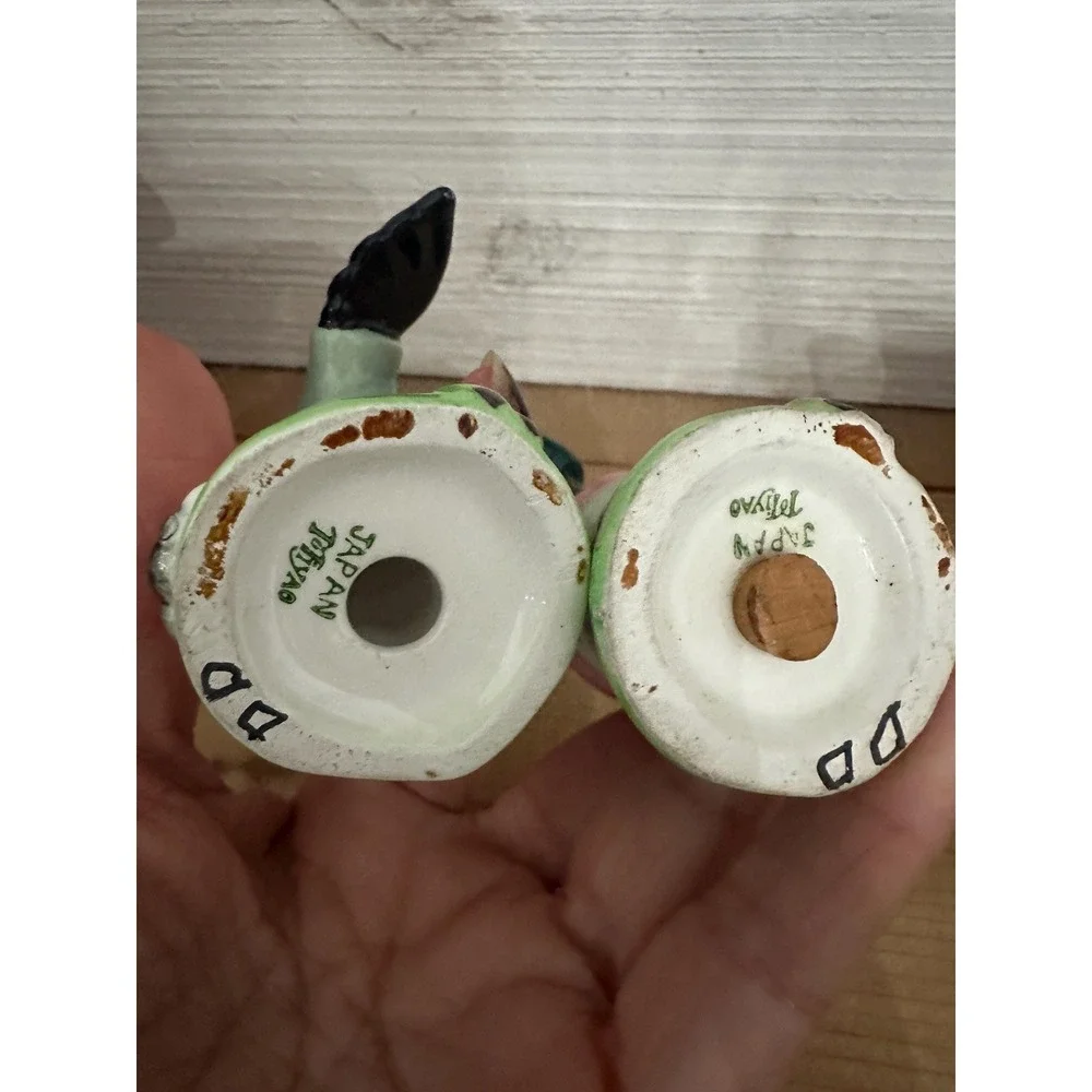 Vintage Heckle & Jeckle Crow Shakers